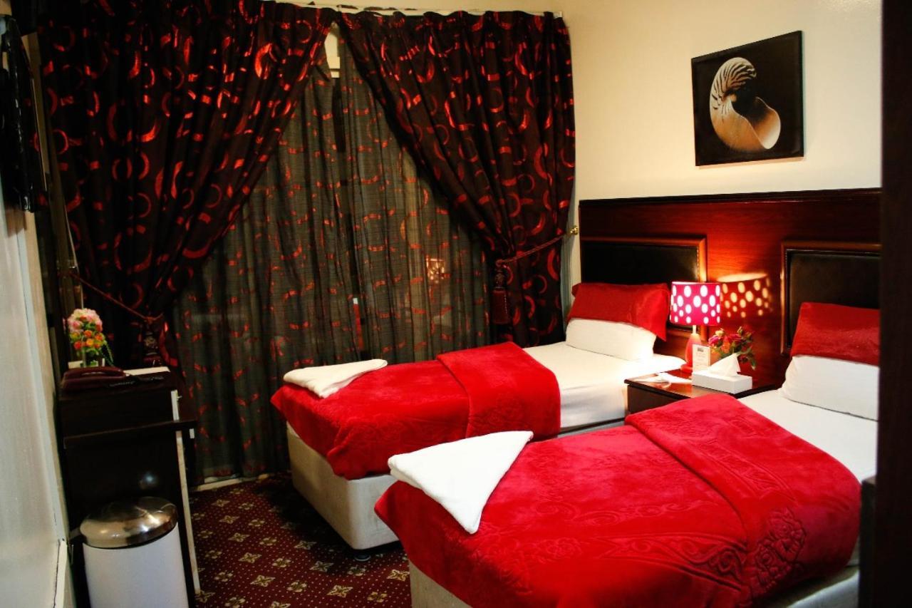 דובאי Karoon Hotel מראה חיצוני תמונה