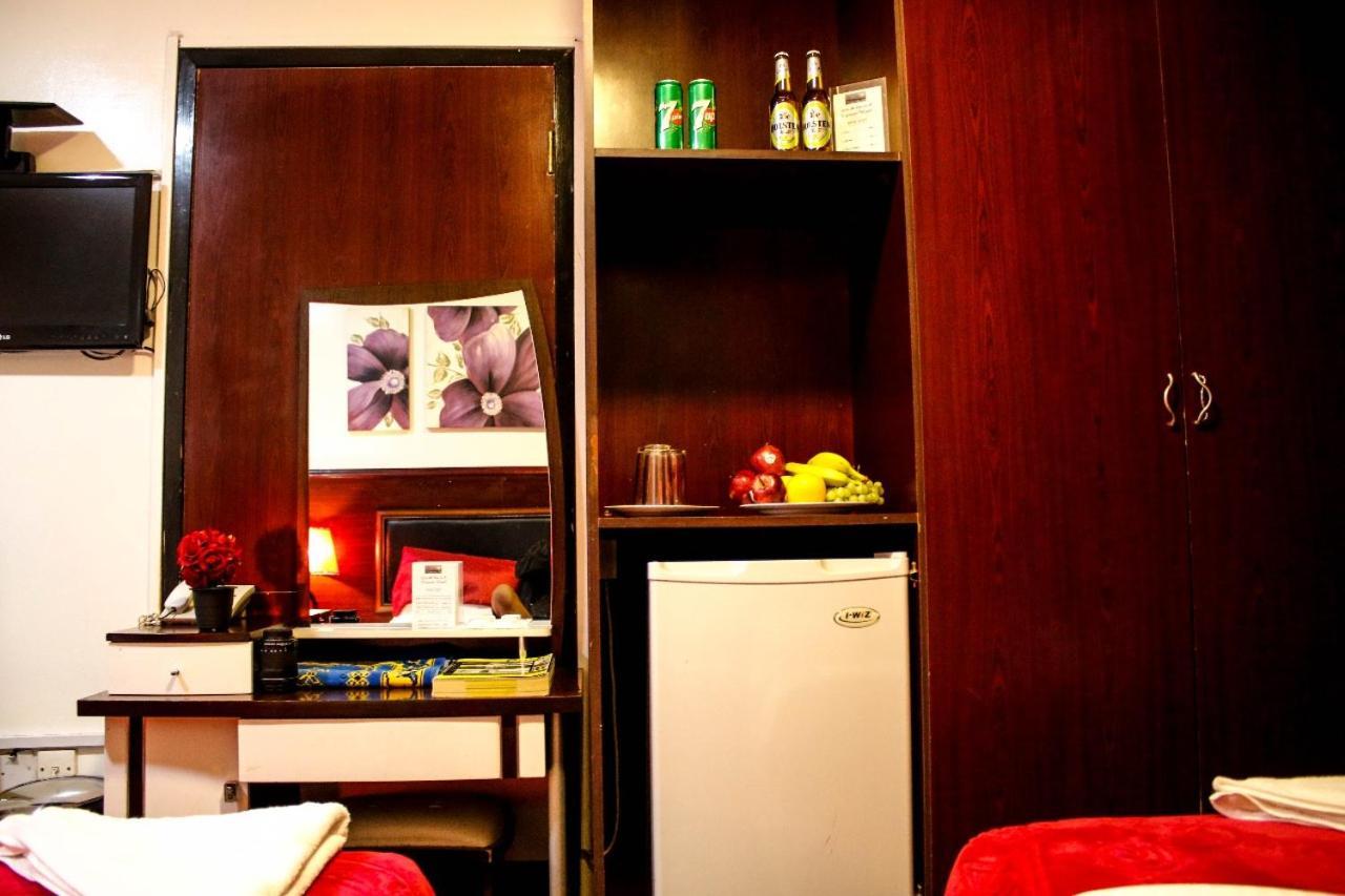 דובאי Karoon Hotel מראה חיצוני תמונה