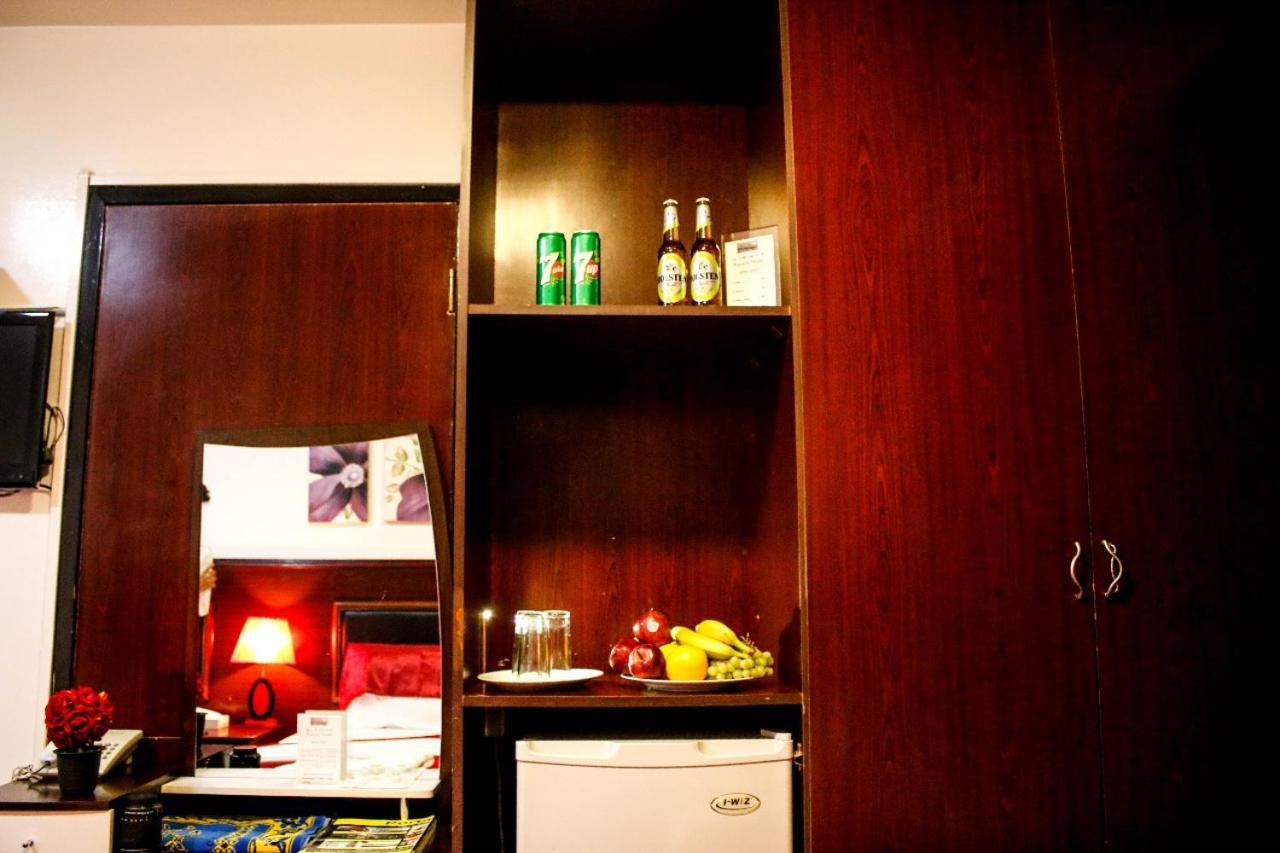 דובאי Karoon Hotel מראה חיצוני תמונה